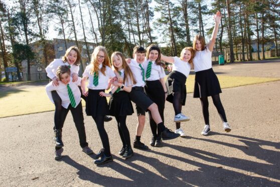 The 4 sets of twins at Barnhill Primary, Broughty Ferry. Image: Paul Reid.