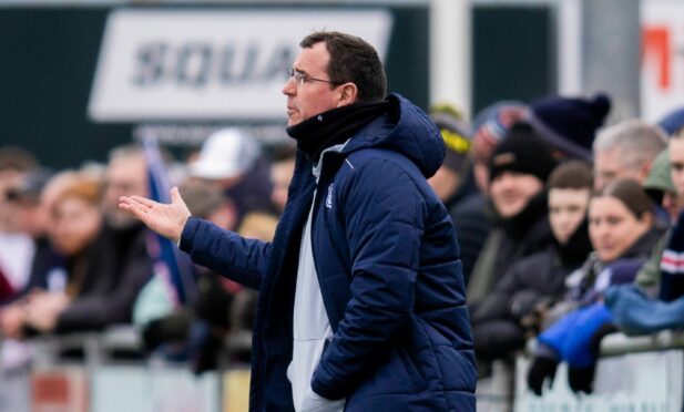 Dundee boss Gary Bowyer on the sidelines at Cove Rangers. Image: SNS.