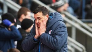 Ian Murray says Raith Rovers must ‘take their medicine’ and push for play-offs after ‘occasion got to players’