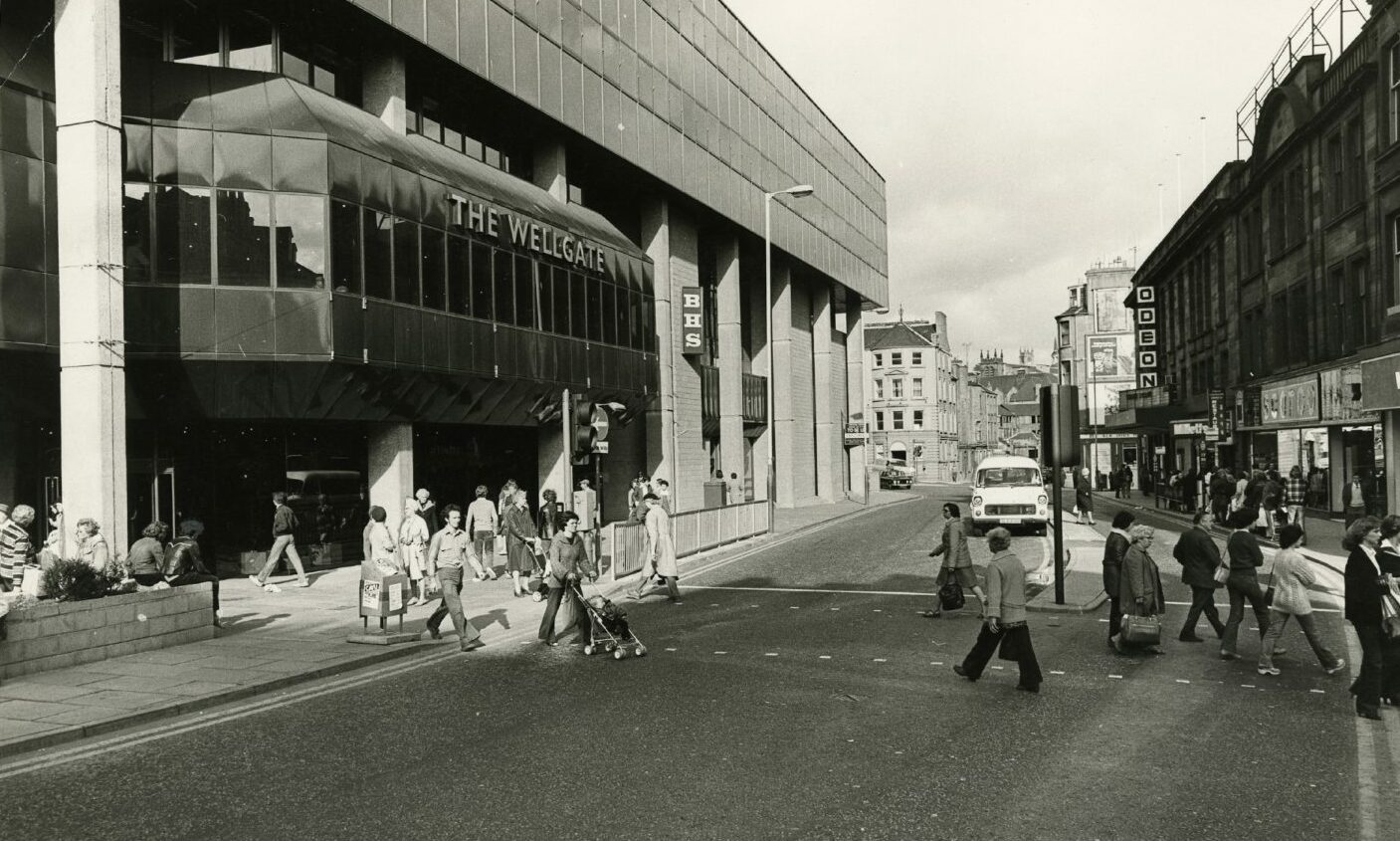 Shoppers flocked to see the fountain when Wellgate Centre opened