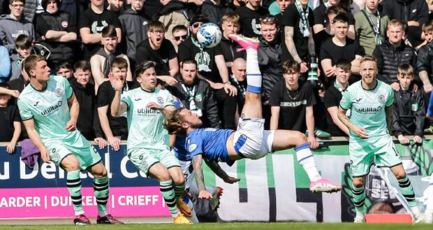 St Johnstone's Stevie May scores to make it 1-0. Image: SNS.