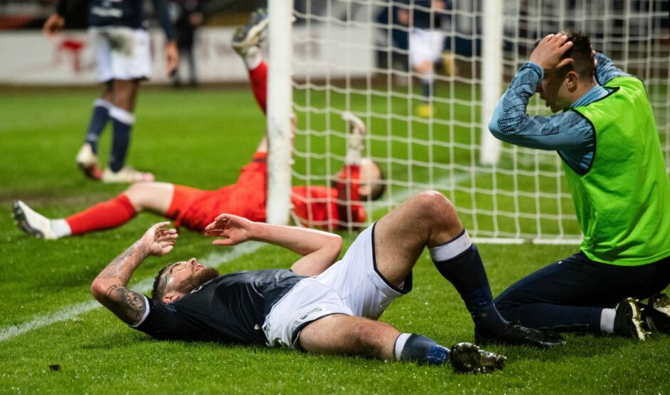 Ryan Sweeney misses a late chance as frustration abounds at Dens Park. Image: SNS.