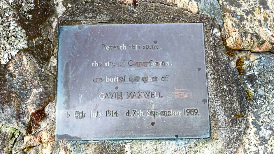 A plaque marks the resting spot for Maxwell's ashes, and the site of his house.