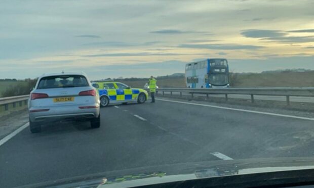 The A92 westbound between Lochgelly and Cowdenbeath was briefly closed. Image: Fife Jammer Locations.