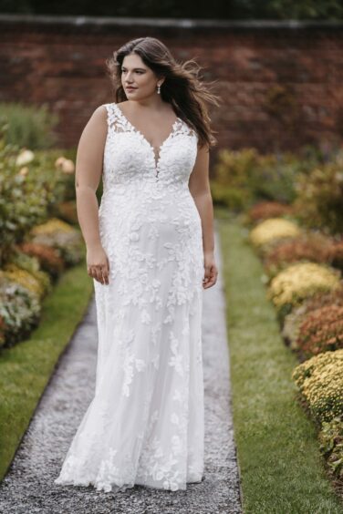 Looking for plus size wedding dresses in the UK? Head to Innate Curves in Dundee.