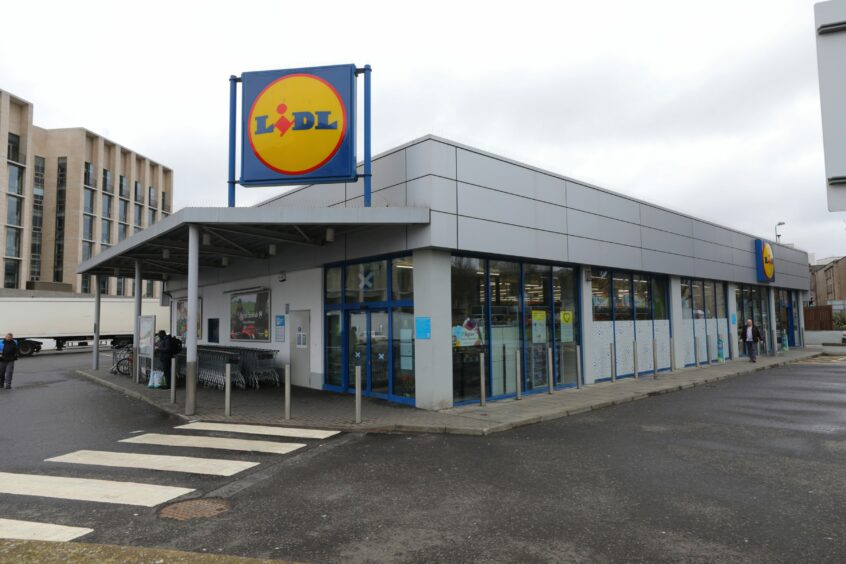 McLaren was caught by hunters at Lidl on South Ward Road. 