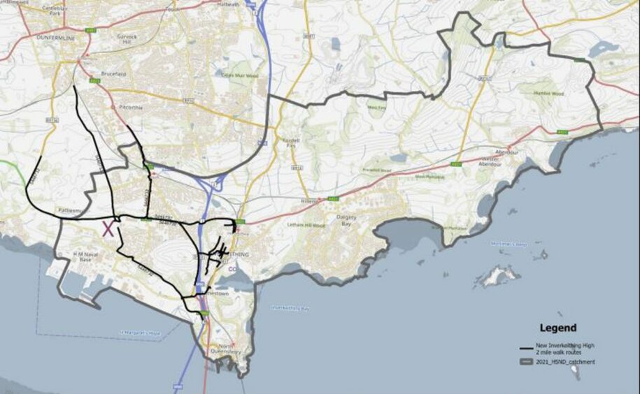 Map with black lines indicating two-mile walking routes to the new Inverkeithing High School site in Rosyth.