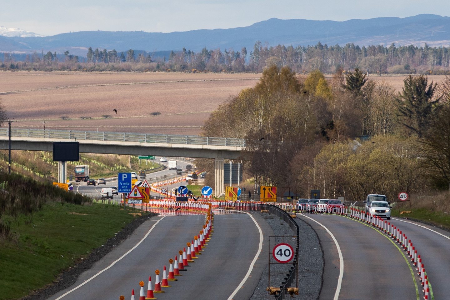 Lane closures on the A9 near Luncarty.