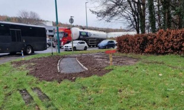 The path on the Swallow Roundabout.