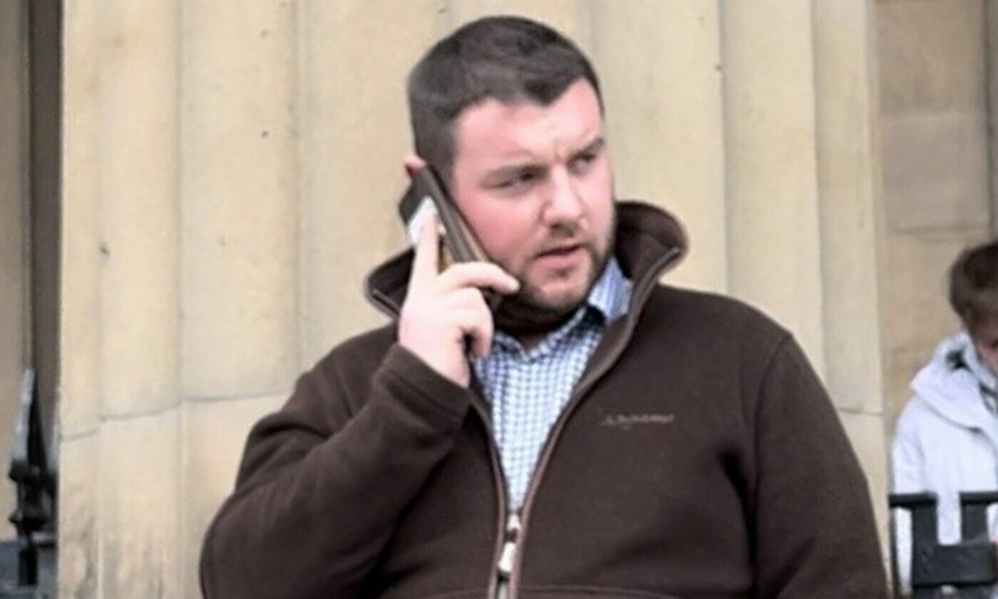 Aberfeldy man avoids Register after sending explicit selfie to girl, 14 - Vimarsana News