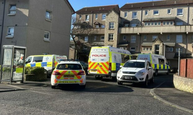 Police at the flats on Cross Street, Dysart. Image: Neil Henderson/DC Thomson