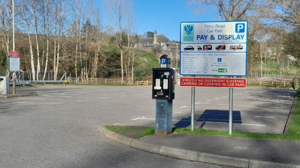 The new signs at Pitlochry's Ferry Road car park. Image: John Duff.