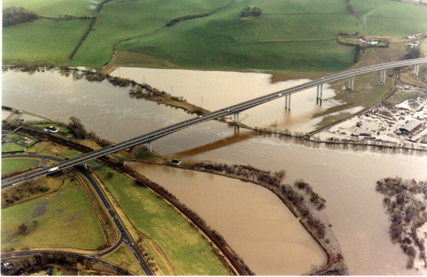 Perth during the floods in January 1993. 