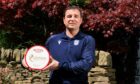 Dundee manager Gary Bowyer with the Scottish Championship Glen's Manager of the Season award.
