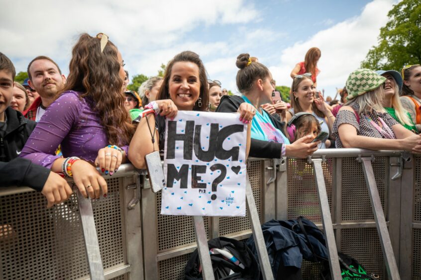 Fan's "hug me?" request to Jared Leto of Thirty Seconds to Mars at Dundee festival.
