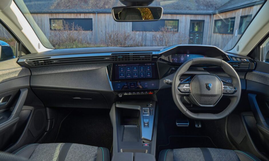 The interior of the Peugeot 408.
