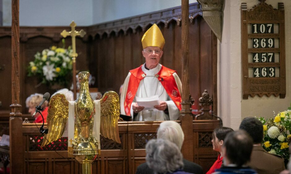 Cupar King and Country celebration service led by Bishop Bob Gillies. 