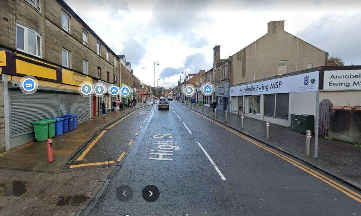 Teenager assaulted and robbed in Cowdenbeath