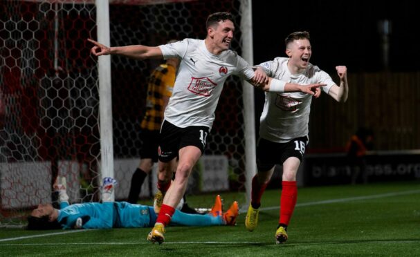 Martin Rennie scored the decisive goal for Clyde. Image: SNS.