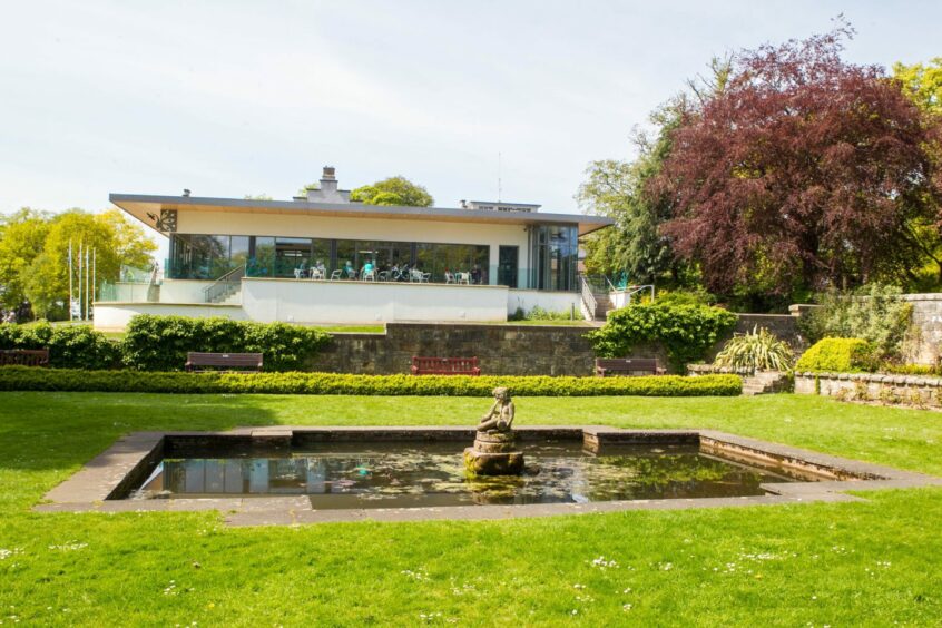 Peacock house in Pittencrieff Park in Dunfermline. Image. DC Thomson.