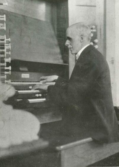 Alfred Hollins playing the Caird Hall Organ, taken from the original opening recital programme in 1923. 