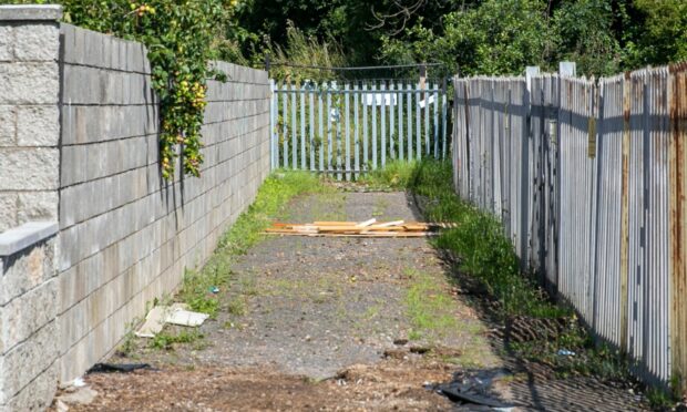 The Ferry Road path has been shut off since 2020. Image: Kim Cessford/DC Thomson.