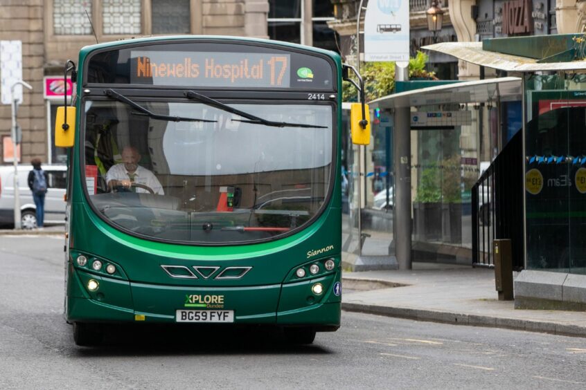 Front-on view of the number 17 Xplore Dundee bus