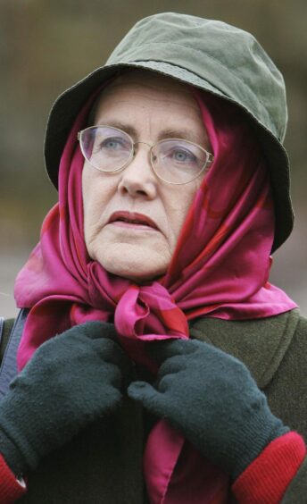 Lady Campbell on a visit to Cellardyke during a bird flu outbreak in 2006. 