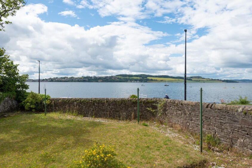 The property offers breath-taking views of the River Tay
