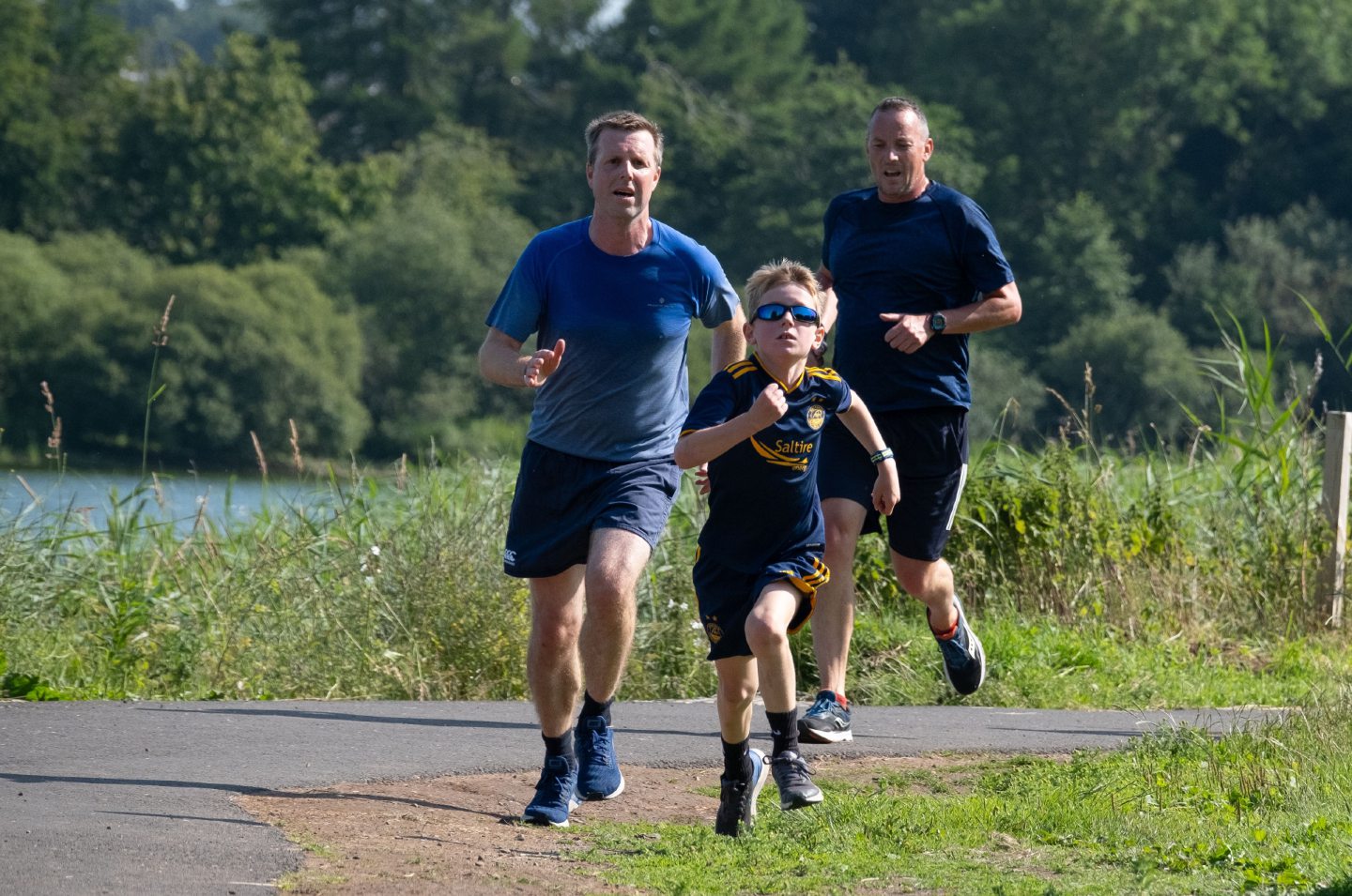 Forfar parkrun health heroes step up to mark 75 years of NHS