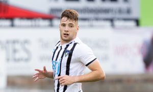 Josh Edwards in action for Dunfermline Athletic F.C.