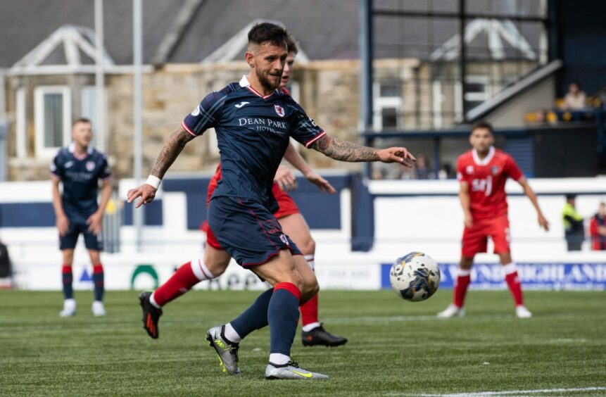 Dylan Easton levelled for Raith Rovers. Image: SNS.