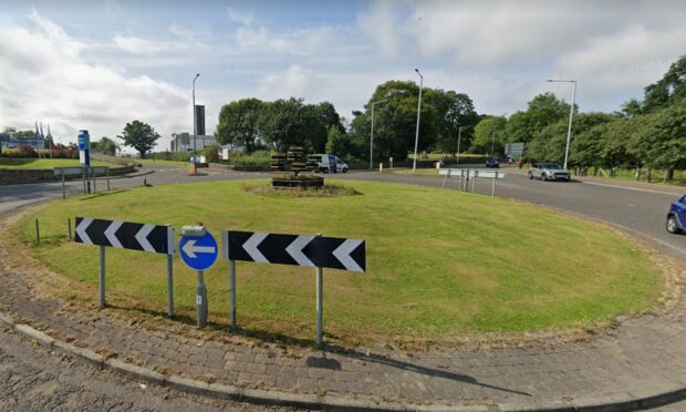 Lynebank roundabout in Dunfermline.