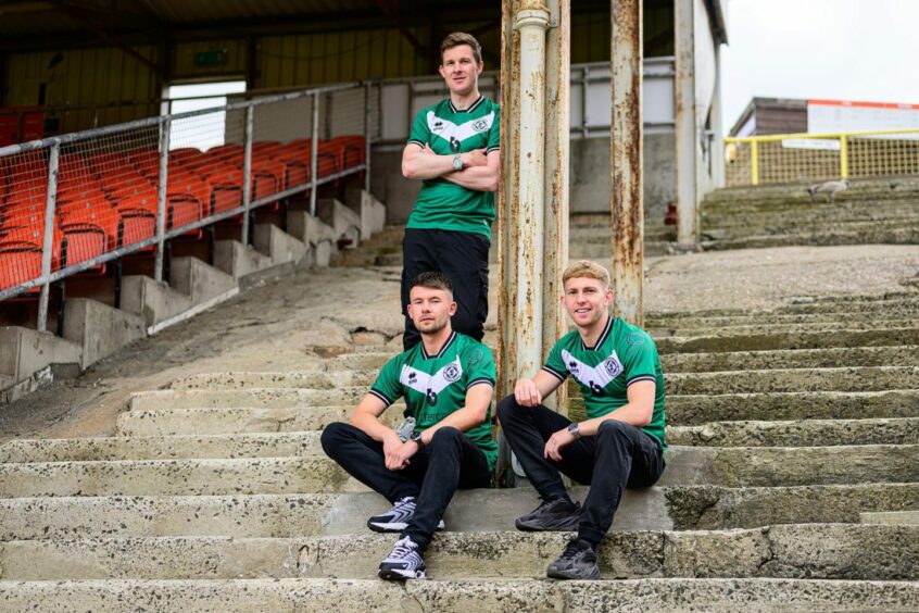 Dundee United players unveil their new away kit for 2023/24