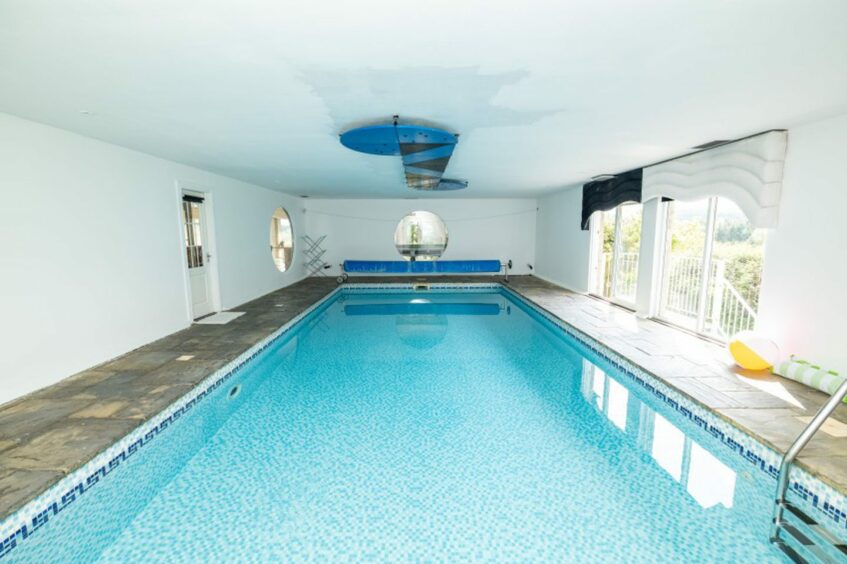 8 Osprey View, pool in Dundee house