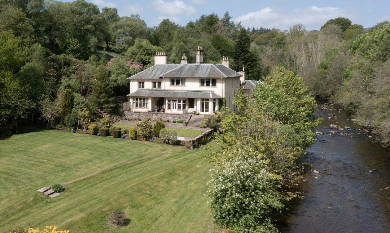 £1.2 million Perthshire home has riverside setting and 22 acres - Vimarsana News
