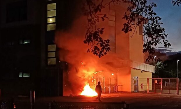 Firefighters tackle the blaze at West End Campus in Dundee. Image: Cameron Sutcliffe.