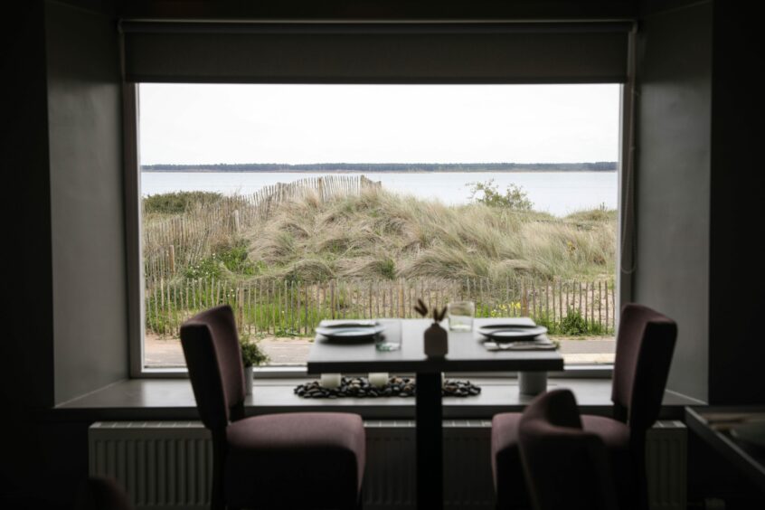 Sandbanks in Broughty Ferry, Dundee, is romantic restaurant with a view out to the Tay estuary. 