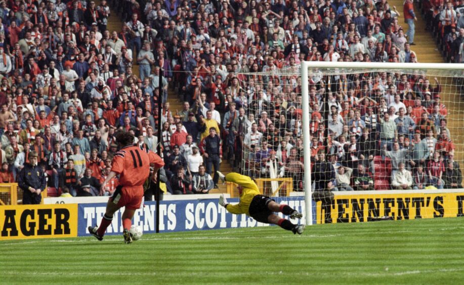 Christian Dailly strikes the post for Dundee United against Rangers in the 1994 Scottish Cup final. Craig Brewster converted the rebound.