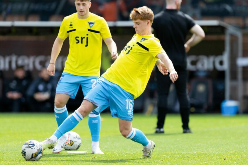 Dunfermline loanee Ben Summers ahead of his debut against Dundee United 
