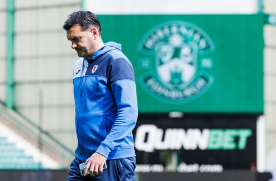 Hibs are the only side to defeat Ian Murray's Raith Rovers over 90 minutes this season. Image: SNS.