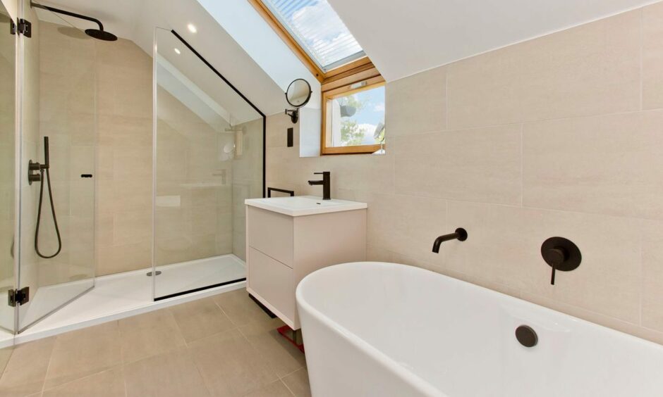 One of the bathrooms in 2 Lumbo Steadings near St Andrews.