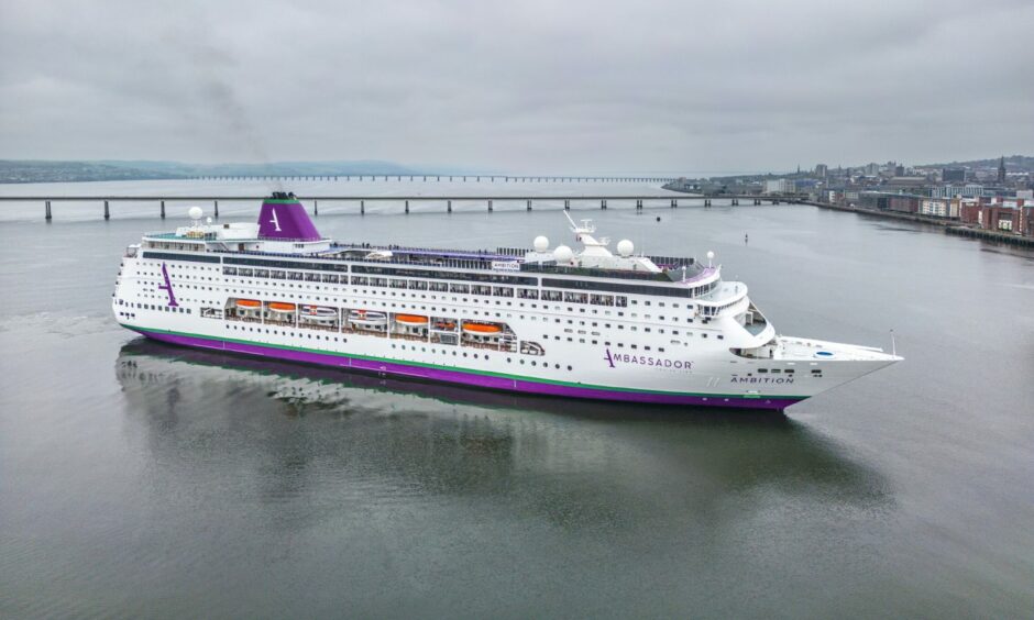 ambassador-2025-dundee-cruises-schedule-revealed