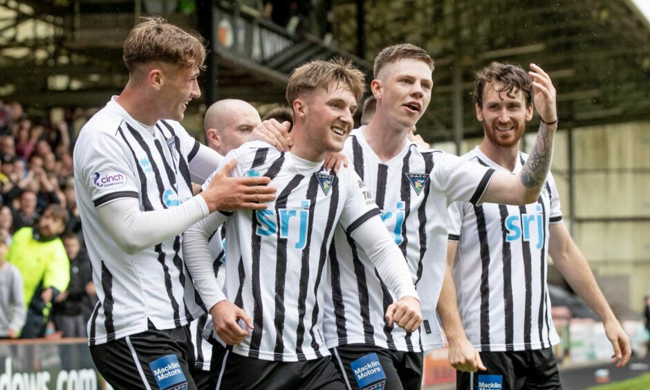 Paul Allan celebrates with his Dunfermline team-mates.