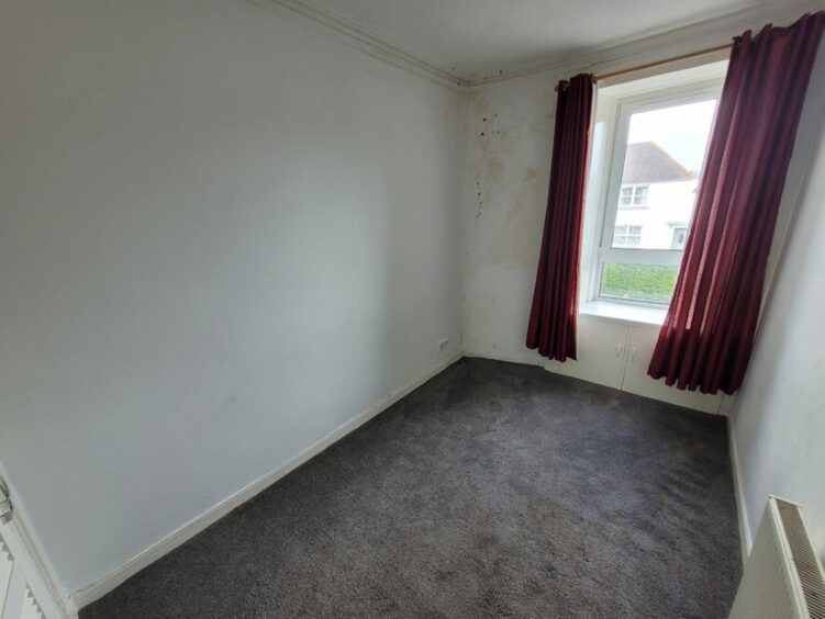 The cheapest flat in Angus, in Arbroath, Bedroom 2