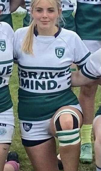 Issy Phipps in her Maidenhead RFC top