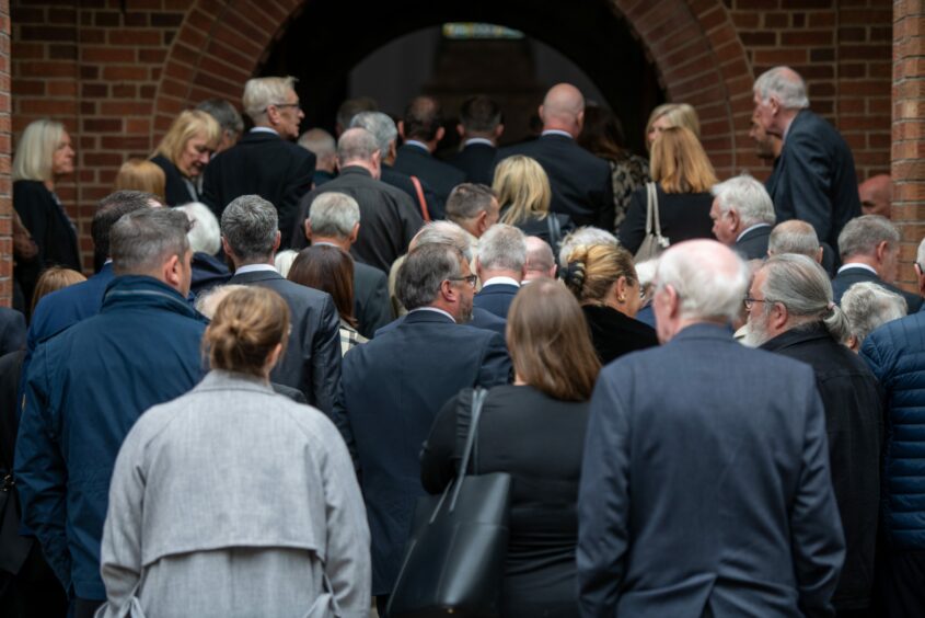 Billy Boyles funeral, people entering Dundee Crematorium 