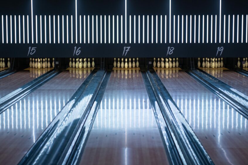 Bowling lane, Tenpin Dundee