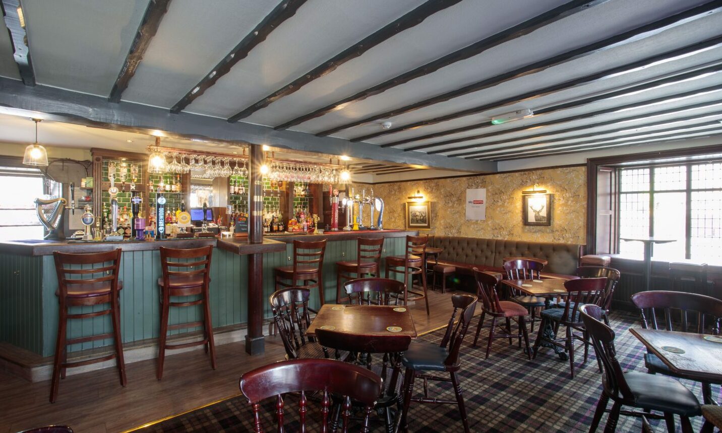 Forfar landlord sought for one of Scotland's spookiest pubs