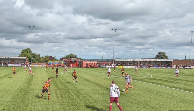 Michael Tidser's Kelty Hearts took on Alloa at New Central Park.